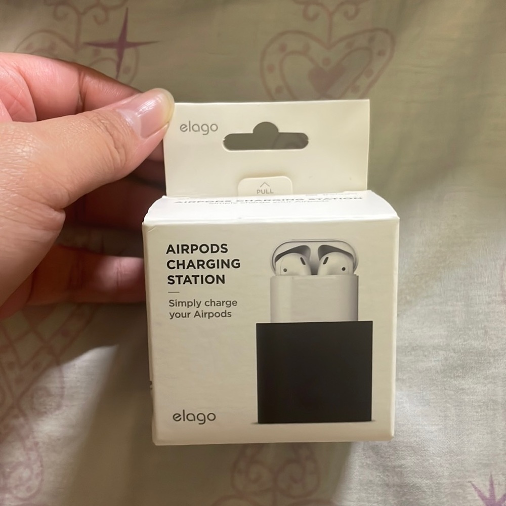 AirPods Charger Stand